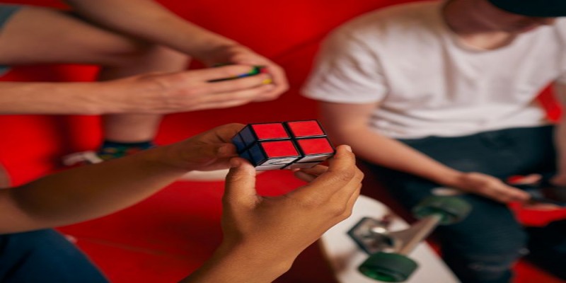Tips triển khai xoay Rubik hiệu quả cho các tân binh